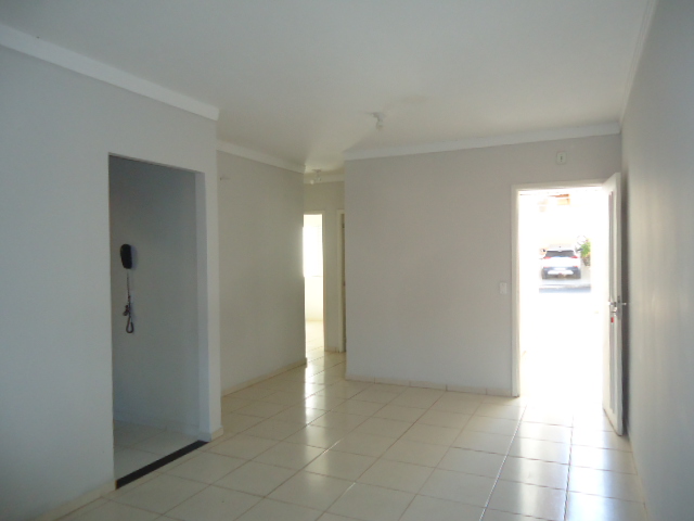 Casa – Garden Village I (Locação)