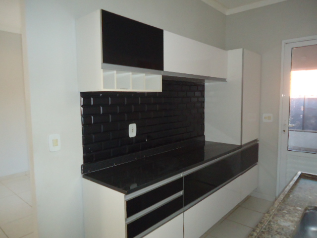 Casa – Garden Village I (Locação)