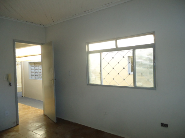 Casa – Vila Ideal (Locação)