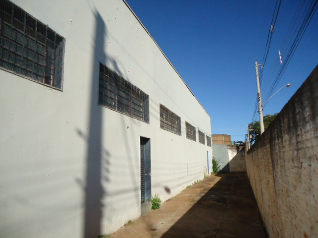 Salão – Jardim Maria Lúcia (Locação)
